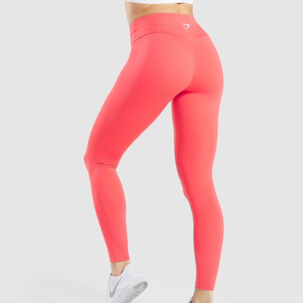 Gymshark Training leggings in Raspberry Red *NEW